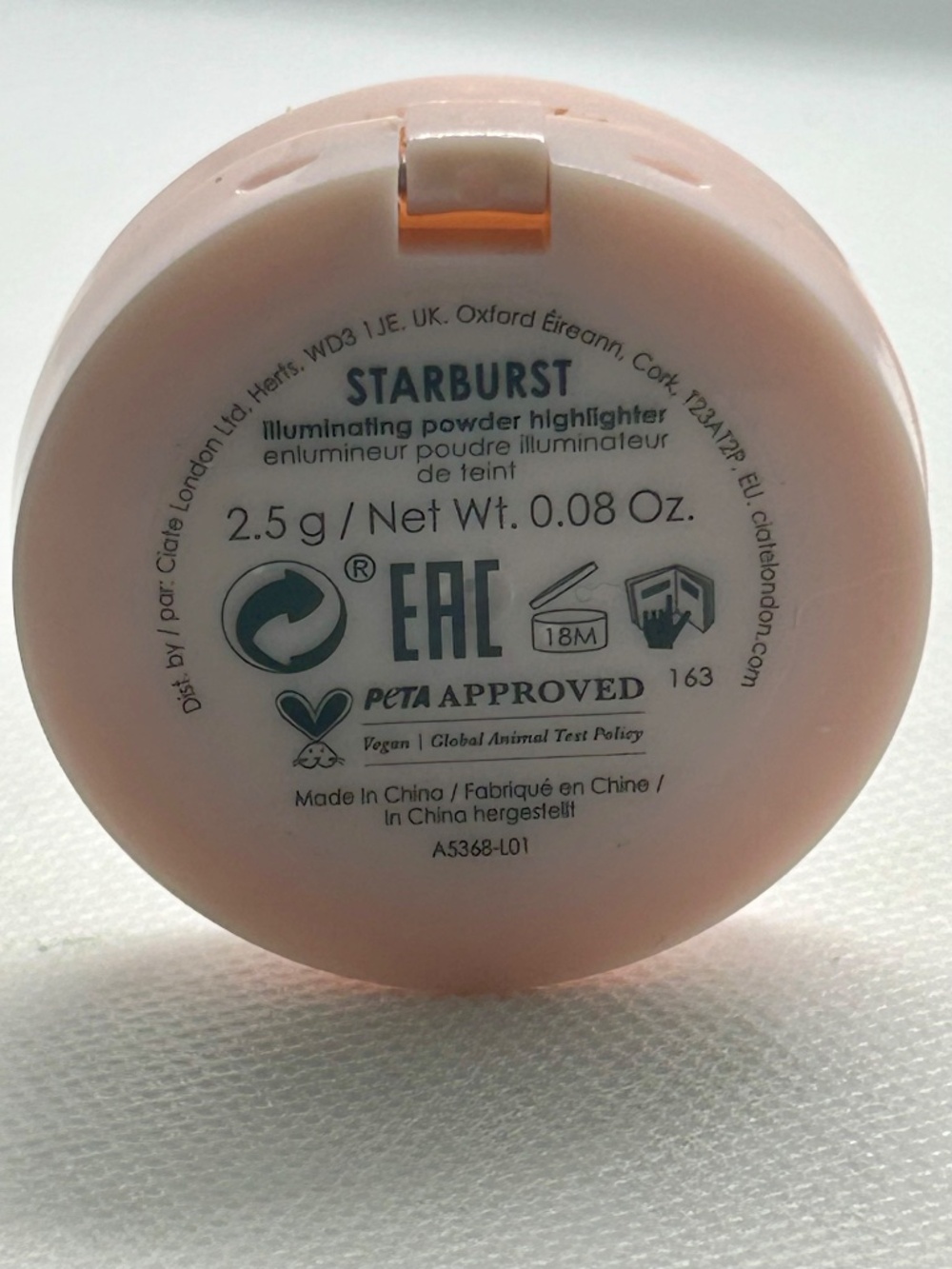 Ciate London - Illuminating Powder Highlighter - Starburst - Picture 2 of 3